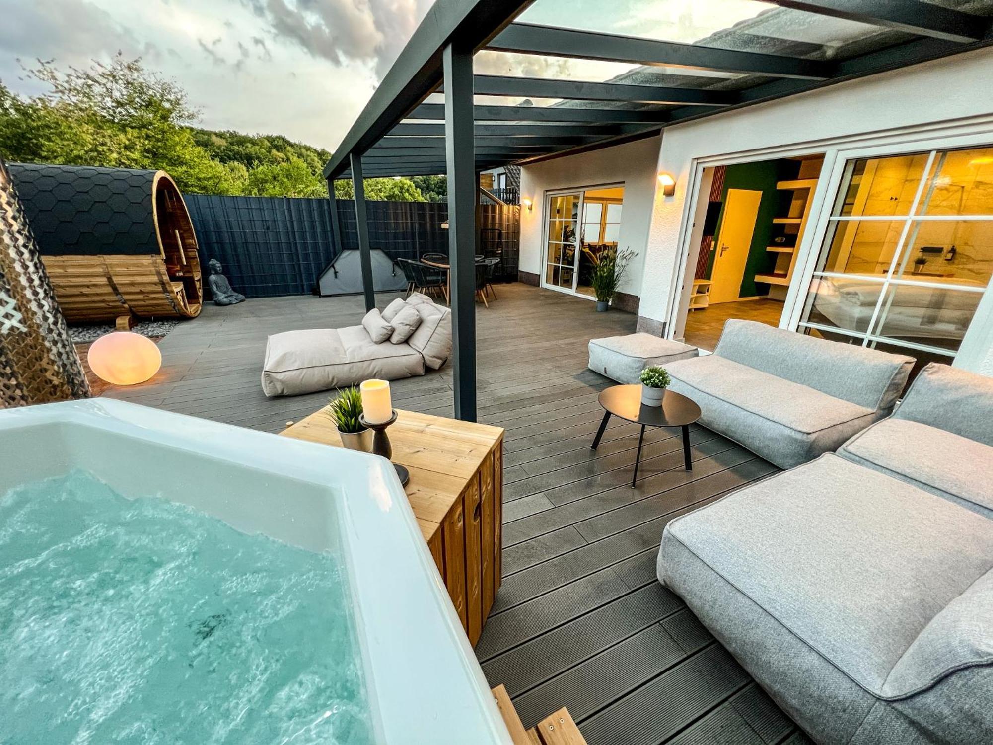 Junipro Luxury Apartments Bosen-Eckelhausen ภายนอก รูปภาพ